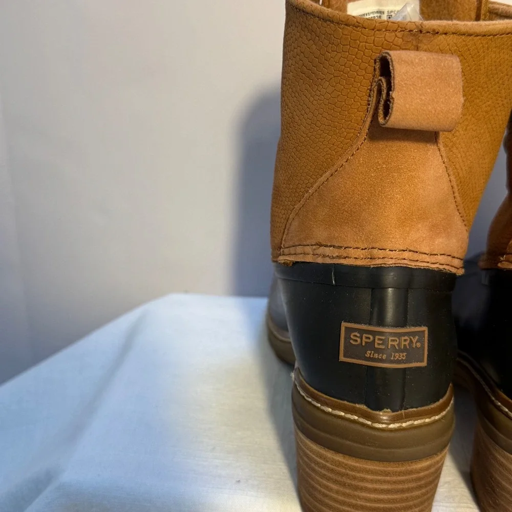 Sperry Top Sider‎ Women's Boots Duck Boots Tan Leather Black Rubber Size 6.5